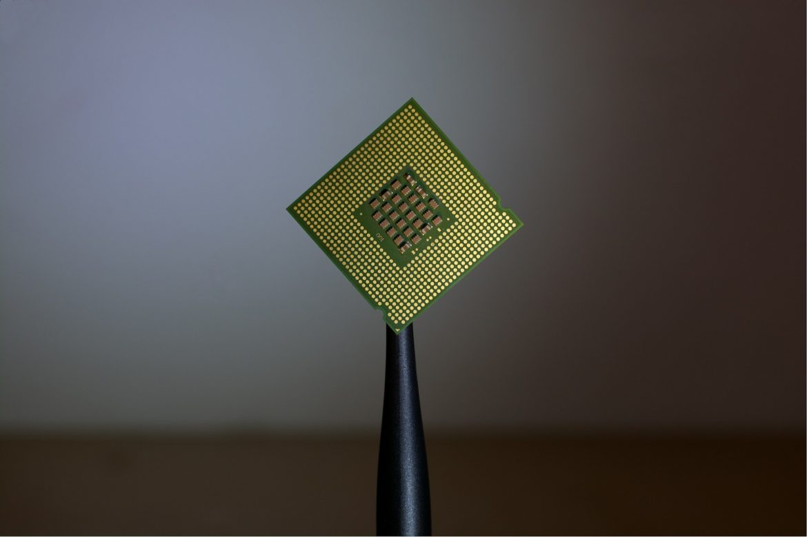 Chinese Scientists Develop Cost-Effective Method for Producing Sanction-Resistant Chips